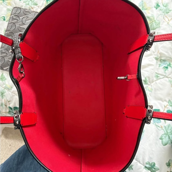 Christian Louboutin Cabata Monogram Tote - Picture 4 of 6